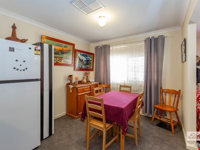 1/16 Forrest Street, Northam WA 6401