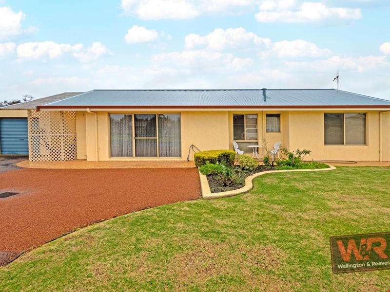Unit 1, 5 Gamble Green, Spencer Park WA 6330