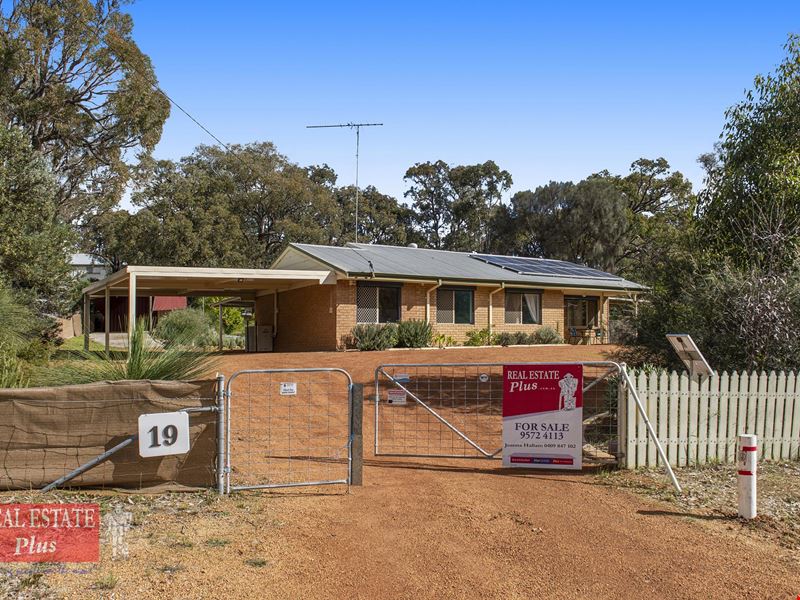 19 Clayden Street, Wooroloo WA 6558
