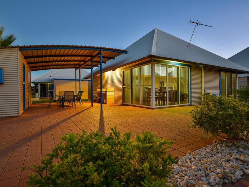 17/570 Murat Road, Exmouth