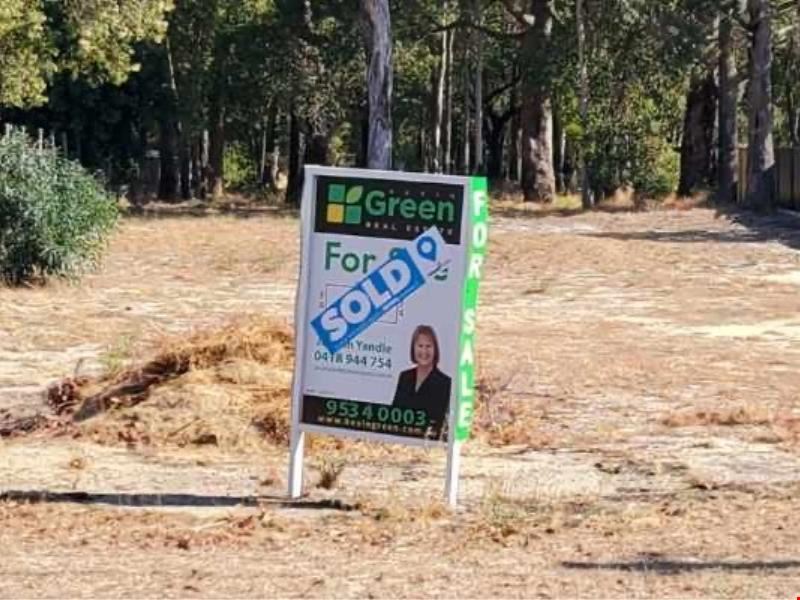 9 Logue Street, Waroona WA 6215