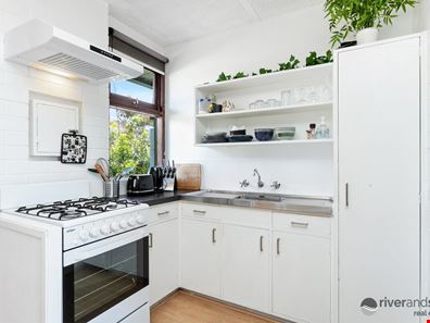 22/389 Stirling Highway, Claremont WA 6010