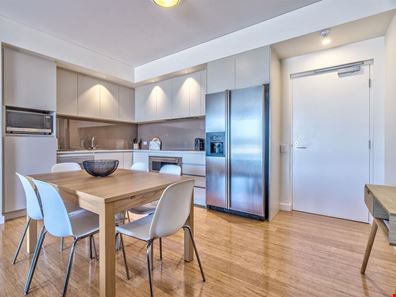 20/2 Dynevor Rise, Floreat WA 6014