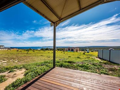 3 Castaway Street, Kalbarri WA 6536