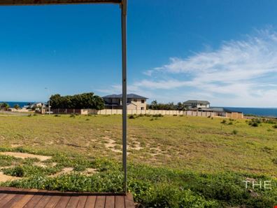 3 Castaway Street, Kalbarri WA 6536