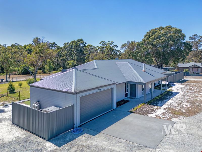 58 Crofts Rise, Porongurup WA 6324
