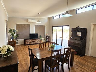 16 Price Street, Kulin WA 6365
