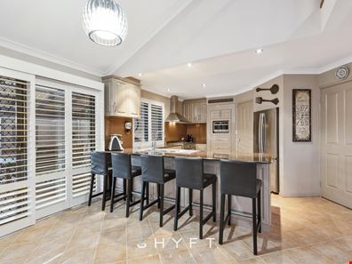 11 Beaumarks  Court, Mindarie WA 6030