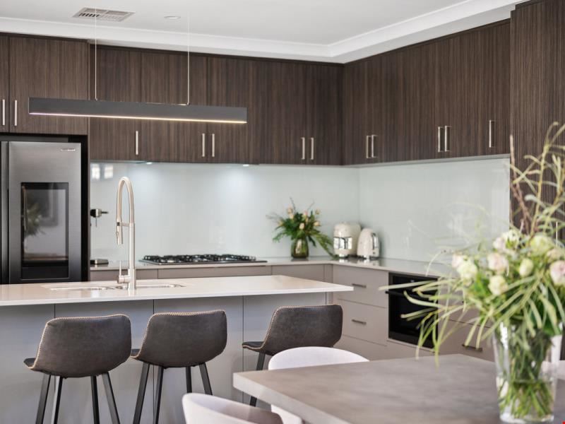 14 Manarola Loop, Coogee WA 6166