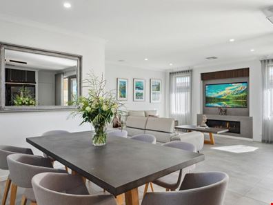 14 Manarola Loop, Coogee WA 6166