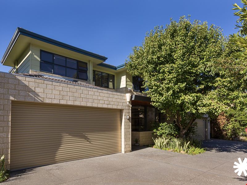 22B Wallace  Street, Belmont