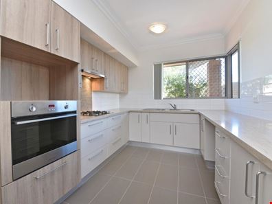 Villa 5 Solomon Rise, Ferndale WA 6148