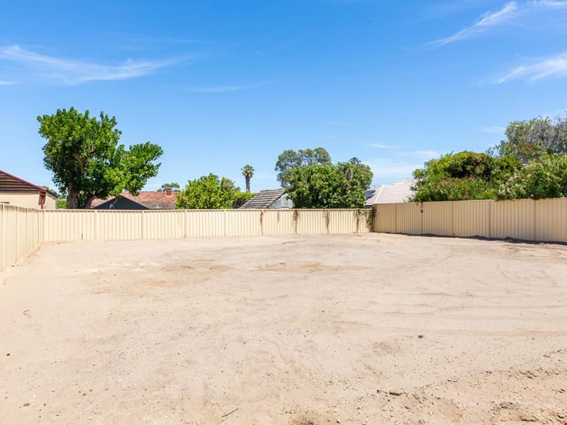 136a Lacey St, Beckenham WA 6107