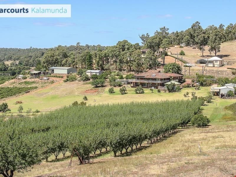 81 Glenisla Road, Bickley WA 6076