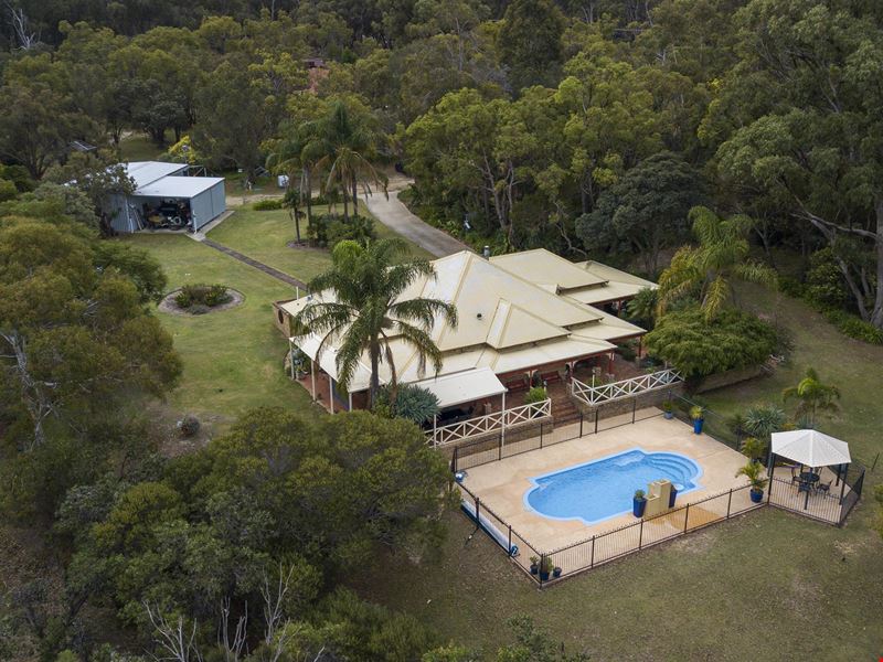 355 Amarillo Drive, Karnup WA 6176