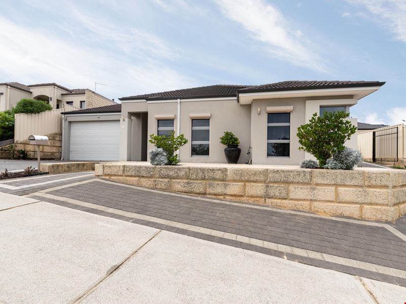 35 Zingarello, Pearsall WA 6065