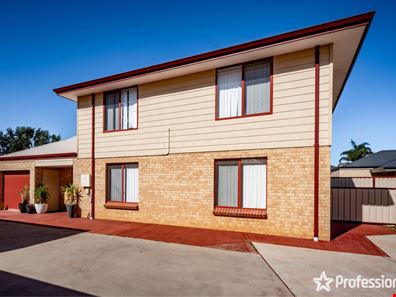 2/458 Chapman Road, Bluff Point WA 6530