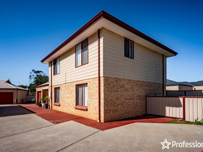 2/458 Chapman Road, Bluff Point WA 6530
