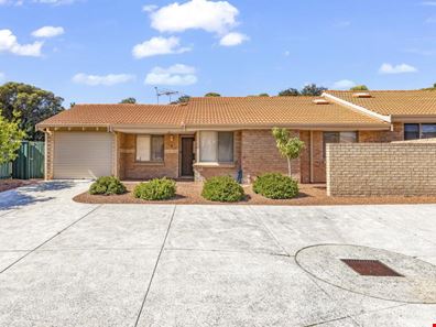 9/200 Fairway Circle, Connolly WA 6027