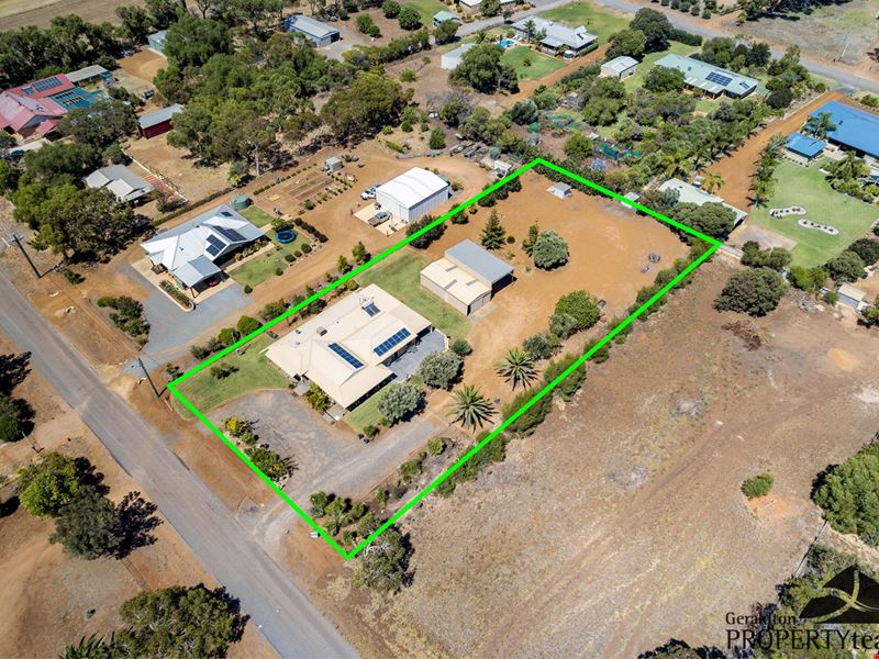 15 Watson Place, Dongara WA 6525