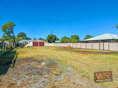 77 McKail Street, Orana WA 6330