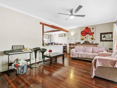 30 Clovelly Crescent, Lynwood WA 6147