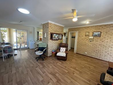 12B Coote Place, Usher WA 6230