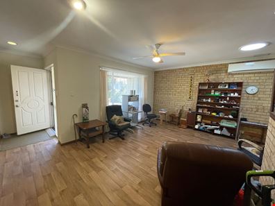 12B Coote Place, Usher WA 6230