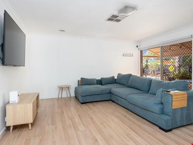 5 Gold Court, Hannans WA 6430