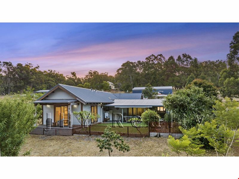 192 Woodbridge Vale, Yallingup Siding WA 6282