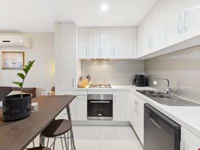 2/3 Orchid Street, Joondanna WA 6060