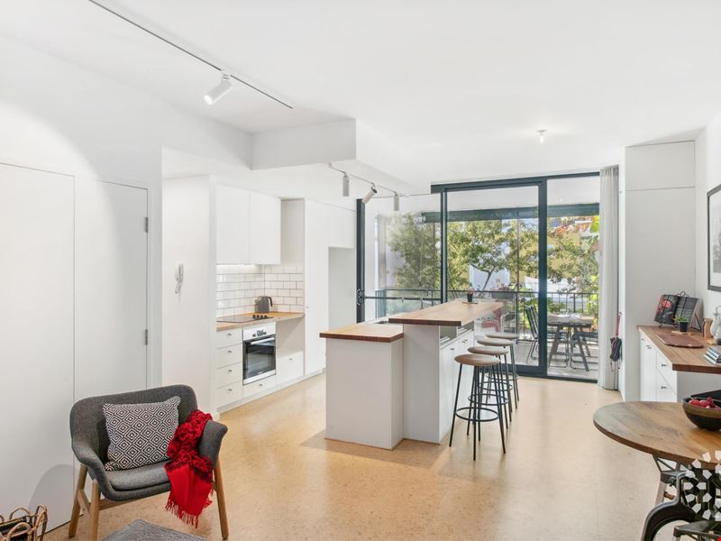 Unit 6/2 Beazley Way, White Gum Valley WA 6162