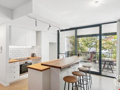 Unit 6/2 Beazley Way, White Gum Valley WA 6162