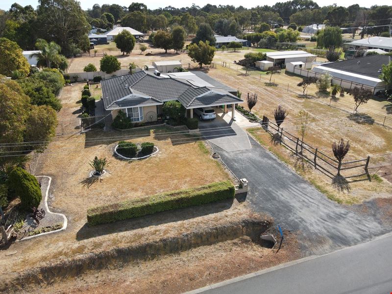 25 Anderson Road, Capel WA 6271