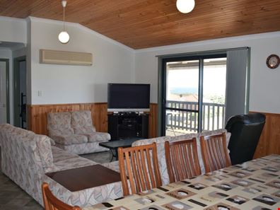 10A LARWOOD ELBOW, Seabird WA 6042