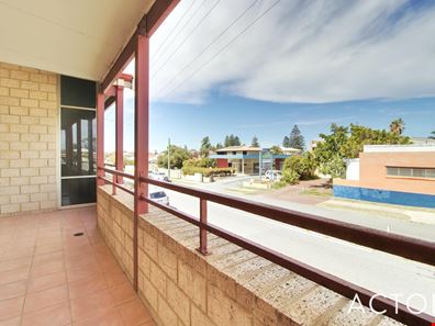 8/224 Safety Bay Road, Safety Bay WA 6169