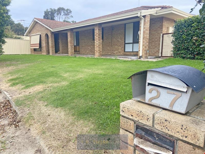 27 Padbury Street, Esperance WA 6450