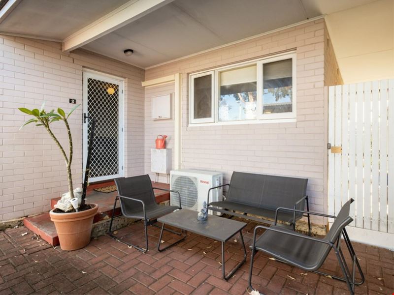 U 2/17 Westbrook Way, Girrawheen WA 6064