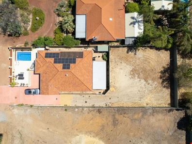 19 Peet Road, Kalamunda WA 6076