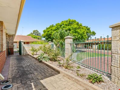 1/8 Covent Gardens, Stirling WA 6021