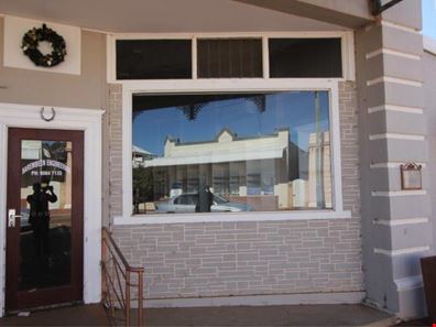 10 Churchill Street, Narembeen WA 6369