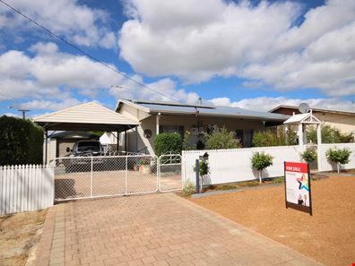29 Venn Street, Collie WA 6225