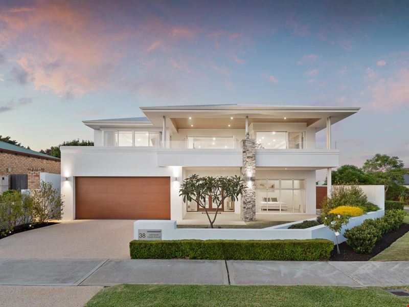 38 Letchworth Centre Avenue, Salter Point WA 6152