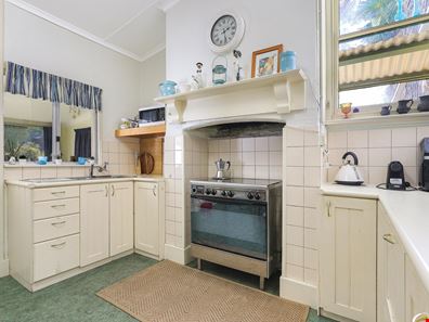 21 Grey Street, York WA 6302