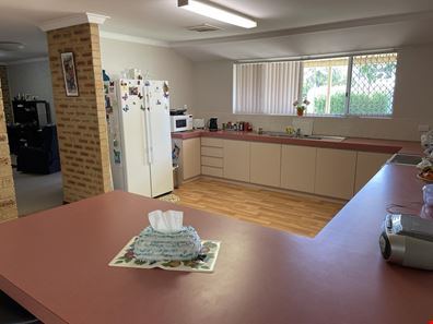 17 Powell Crescent, Quairading WA 6383