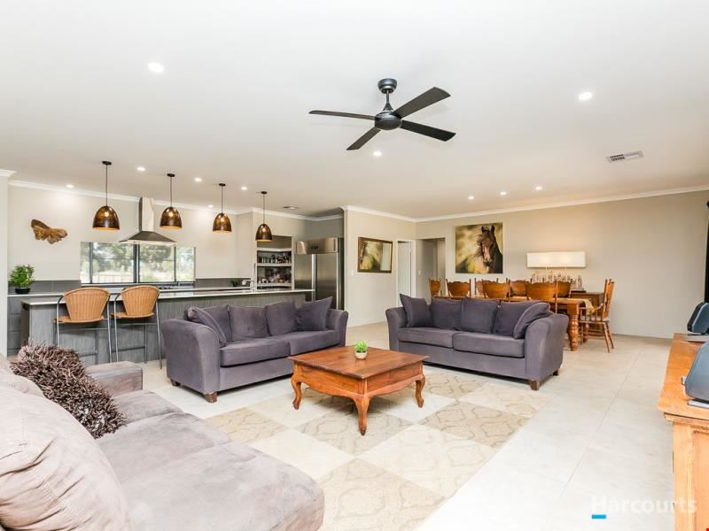 75 Santa Gertrudis Drive, Lower Chittering WA 6084