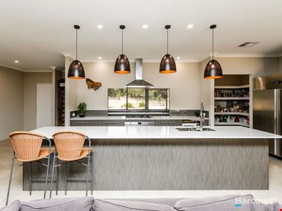 75 Santa Gertrudis Drive, Lower Chittering WA 6084