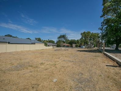 1 Range Court, High Wycombe WA 6057