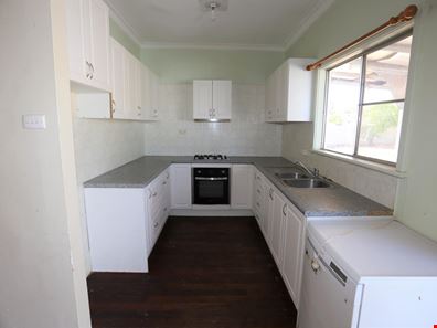 24 New Clayton St, Kambalda East WA 6442