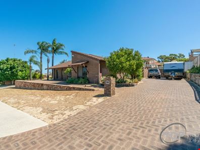 132 Rannoch Circle, Hamersley WA 6022